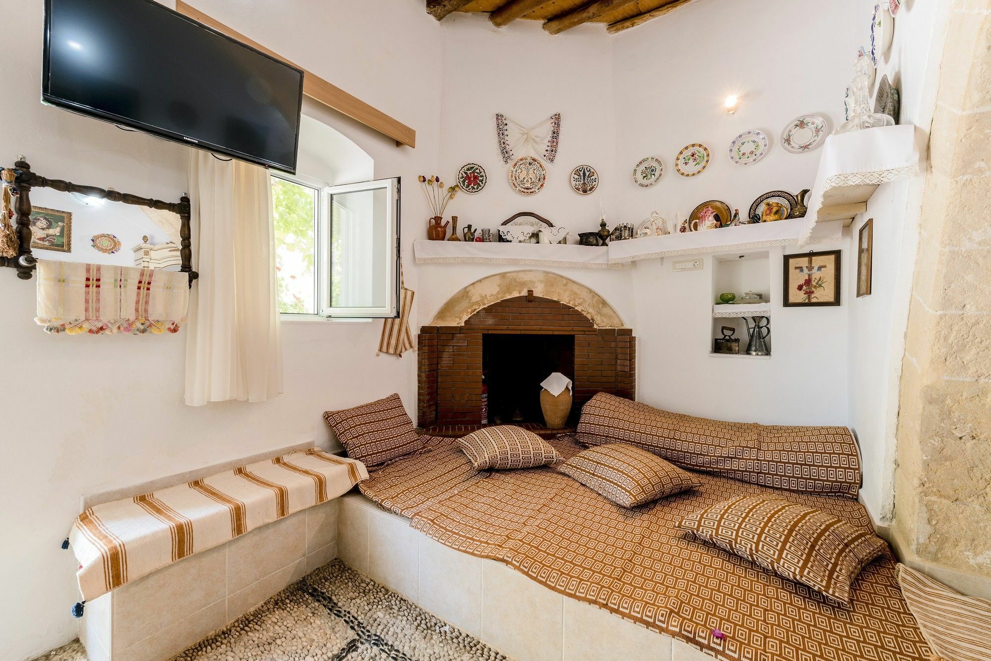 Kamariko Traditional House Афанту Екстериор снимка